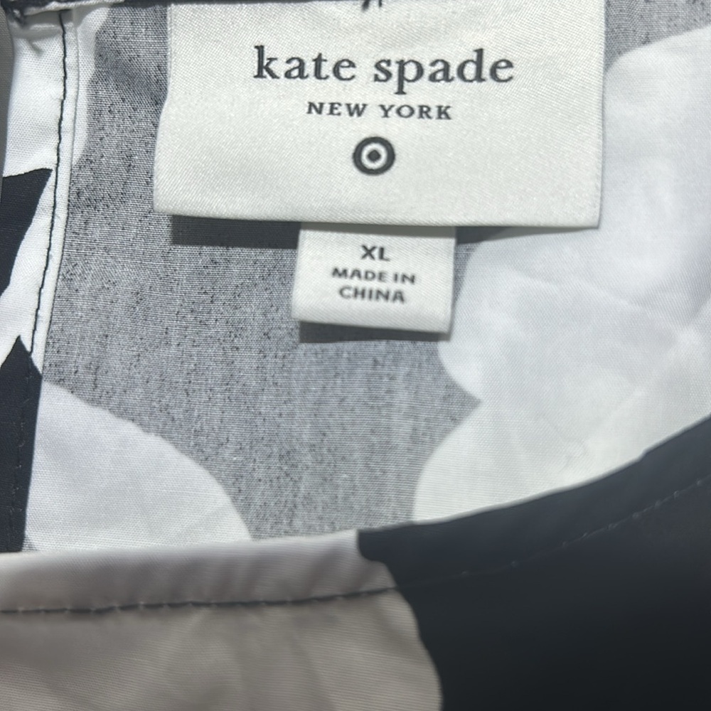 Kate Spade x Target Classic Rose Black/White Shell Tank Top NWOT - Picture 8 of 10